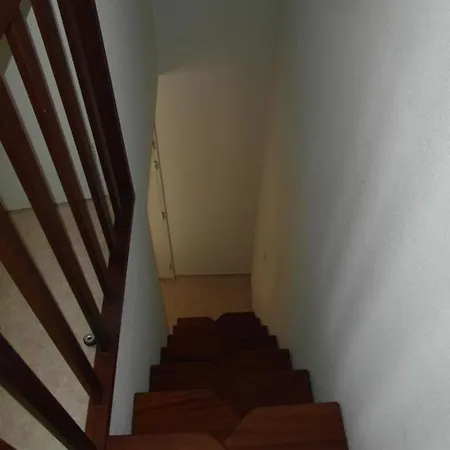 Appartement Appt 3 Pièces - Lr030-c223 *